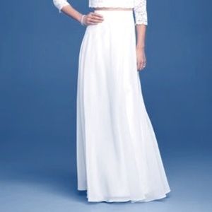 David's Bridal Long Chiffon Wedding Skirt - White